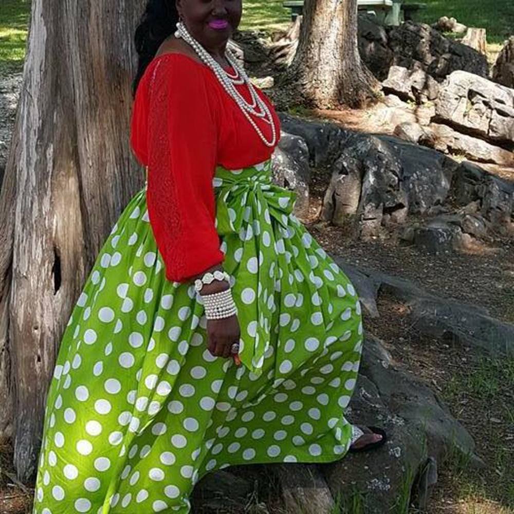 Meet your Posher, Ethelena